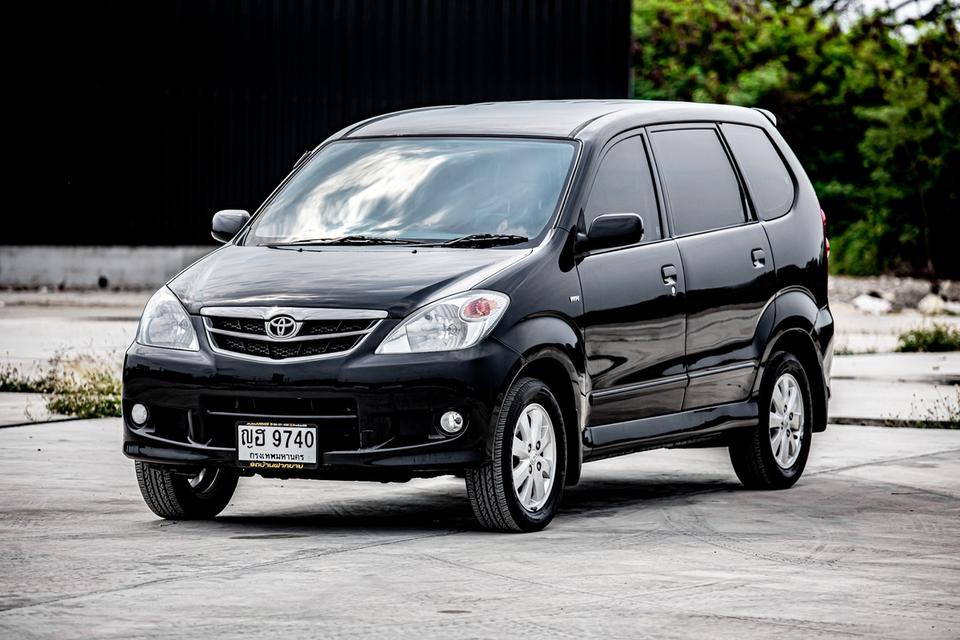 #Toyota #Avanza 1.5E  ปี 2011 เกียร์ Auto 7 ที่นั่ง สีดำ สภาพดี 1