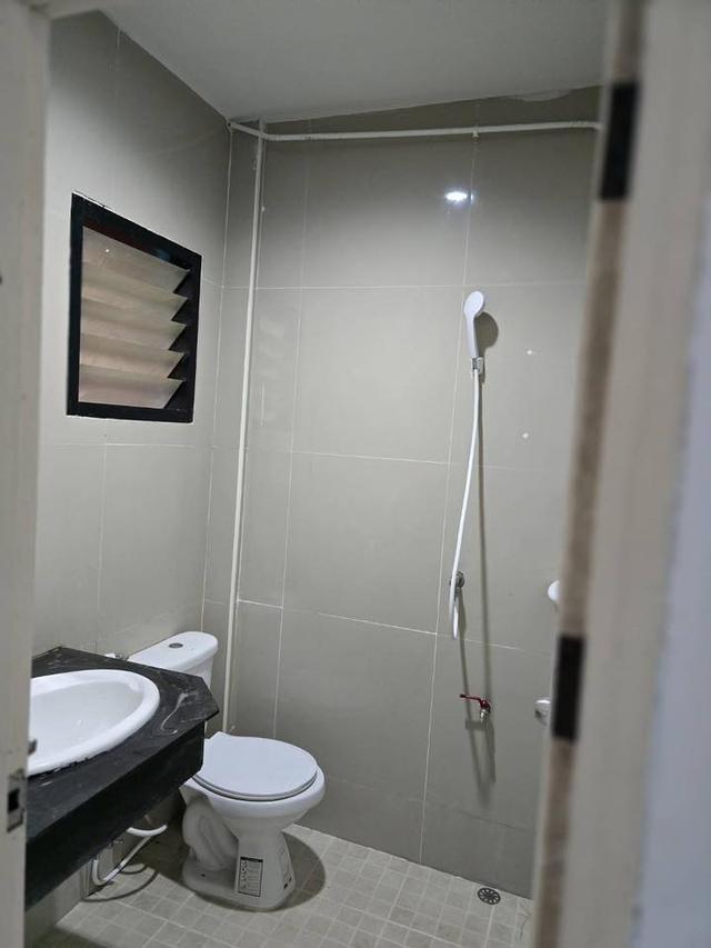 บ้านให้เช่า หมู่บ้านไอวี่ทาวน์พนัสนิคม 3  ห้องนอน 2  ห้องน้ำ 7