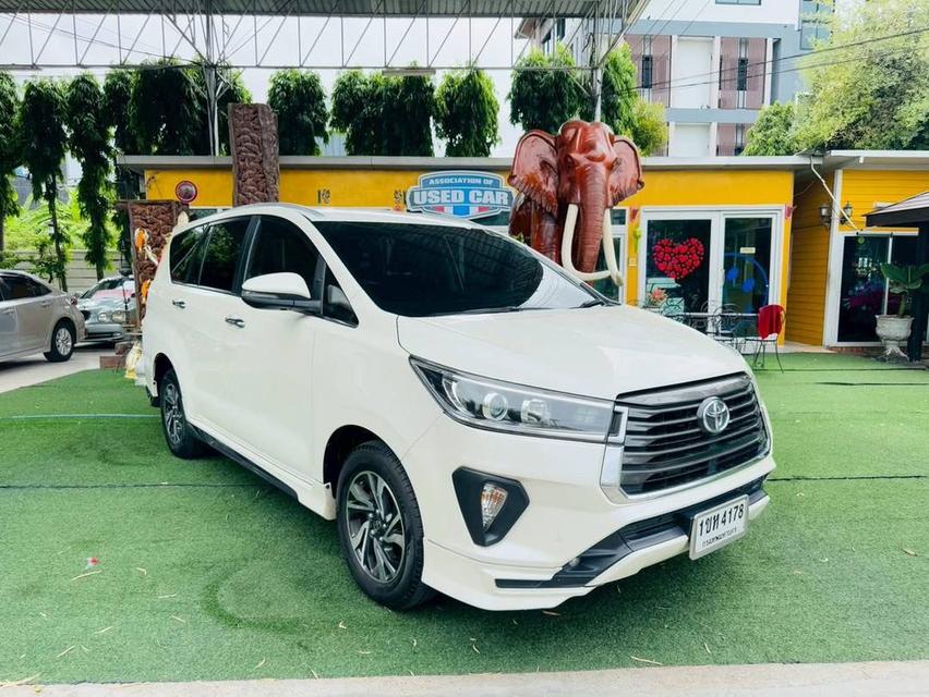 TOYOTA INNOVA CRYSTA เครื่อง2.8cc. AUTO ปี2021