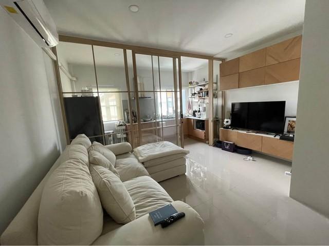 ให้เช่าทาวโฮม3 ชั้น โฮมออฟฟิศ หมู่บ้านคิวบิส สนามบินน้ำ ใกล้รถไฟฟ้าสถานีแคราย 1