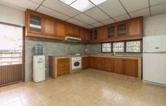 U1415 ให้เช่าบ้านเดี่ยว 2 ชั้น  ย้านพหลโยธิน ใก้ลเมเจอร์ รัชโยธิน ใกล้ BTS เสนานิคม บ้านใหญ่ขนาด 200 ตารางวา ทำเลดีเดินทางสะดวกเข้าออกได้หลายทาง 8