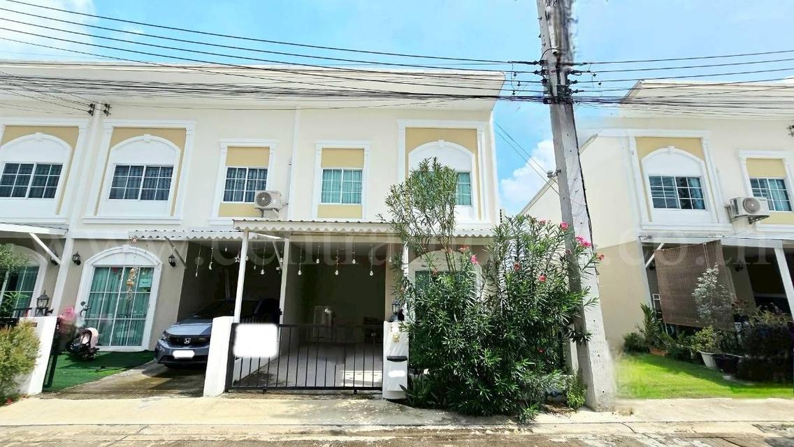 ทาวน์โฮม ลลิลทาวน์ ไลโอ ลำลูกกา - คลอง 2 หลังริม ถูกสุดในโครงการ 17