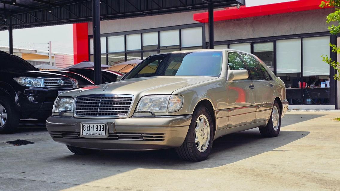Mercedes-Benz S500 Coupe (C140) | ปี 1994 | ไมล์ 1xx,xxx กม.💵 ราคาพิเศษเพียง 199,000 บาท⚬ เครื่องยนต์เบนซิน V8 ขนาด 5.0 ลิตร DOHC 32 วาล์ว (M119)⚬ รูปที่ 2