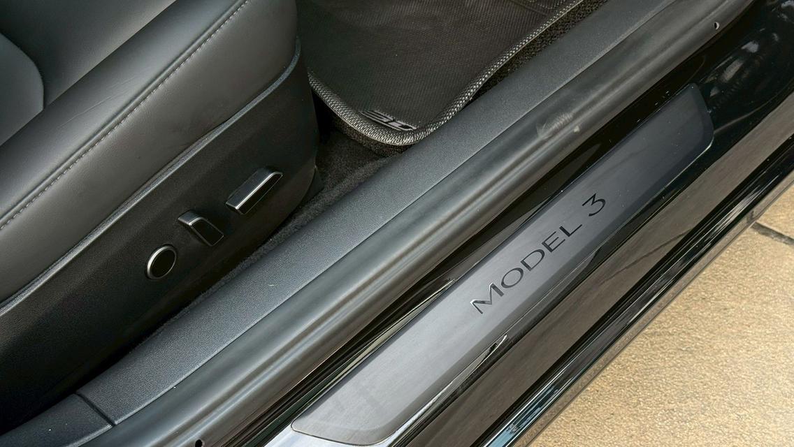 Tesla Model 3 Performance ปี 2023 สีดำ ไมล์ 26,xxx km 11
