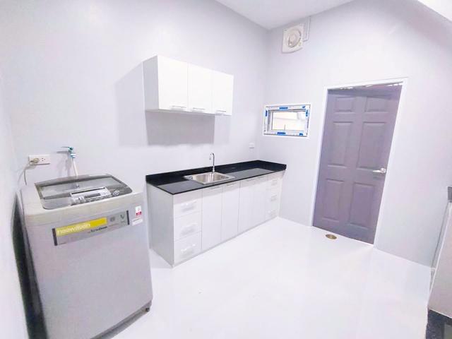 ถ.นาควินาส 4นอน MRTโชคชัย4 3.1กม. ขาย-เช่าทาวน์โฮม 3 ชั้น หลังมุม 26ตร.วา. รร.สตรีวิทยา2 1.2กม. 306 ตร.ม. 4 น้ำ 3