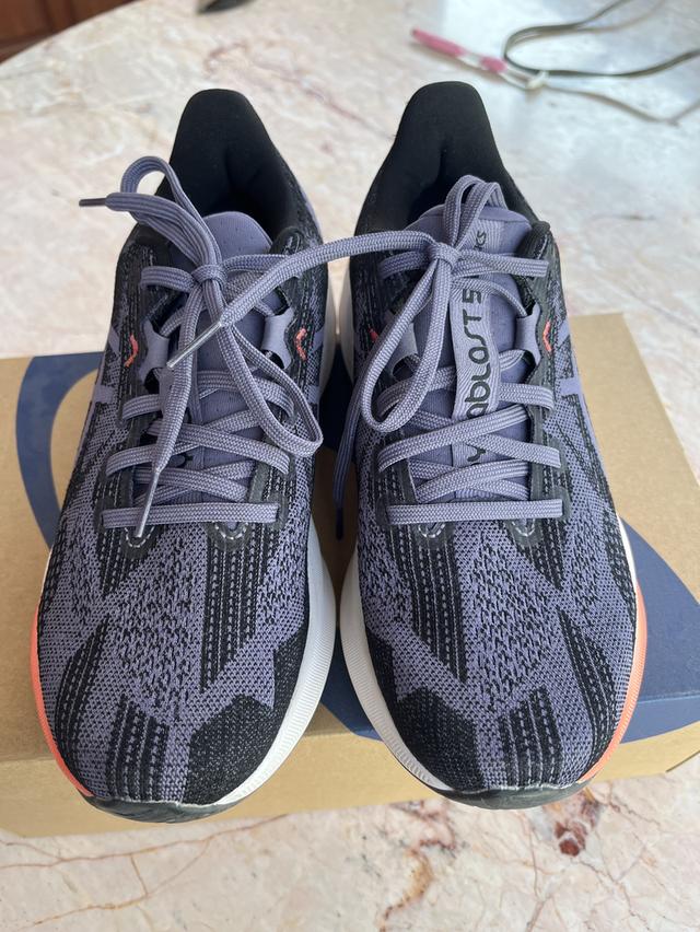 รองเท้าวิ่งยี่ห้อ ASICS รูปที่ 3