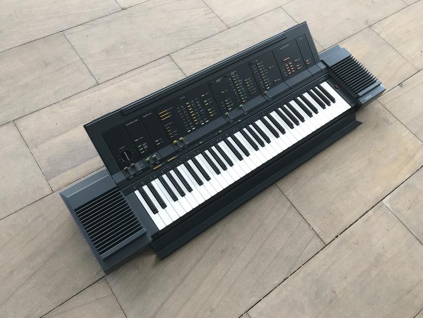Yamaha PS-6100 Keyboard FM Preset Synth with BBD Chorus 1984 (Made in Japan)