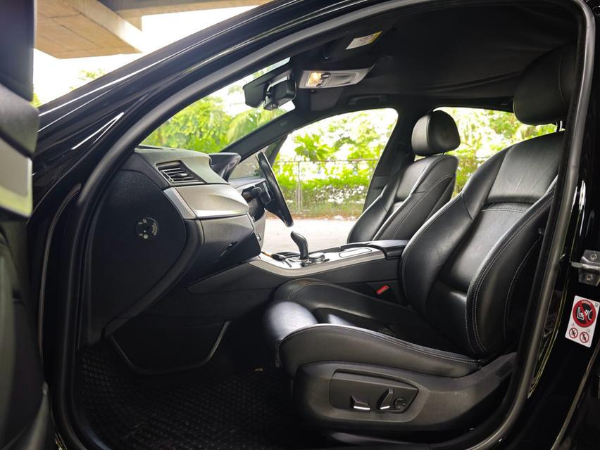ð 2017 BMW 520d M Sport AT āļāļĩāđāļāļĨ āļĢāļđāļāļāļĩāđ 18