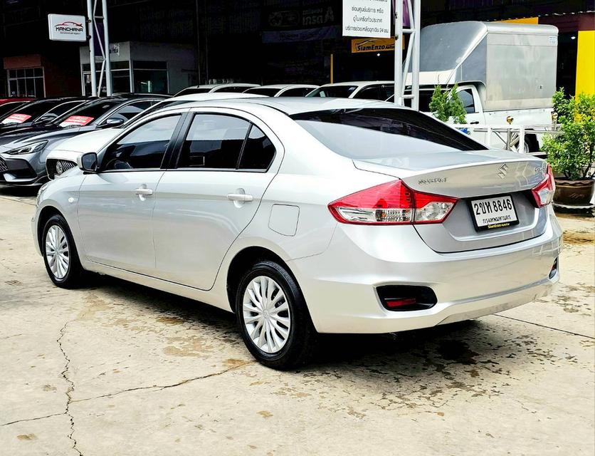 รหัสรถ SEZ8846 Suzuki Ciaz 1.2 GL เกียร์ ออโต้ เบนซิน สี บรอนซ์เงิน ปี 2022 3