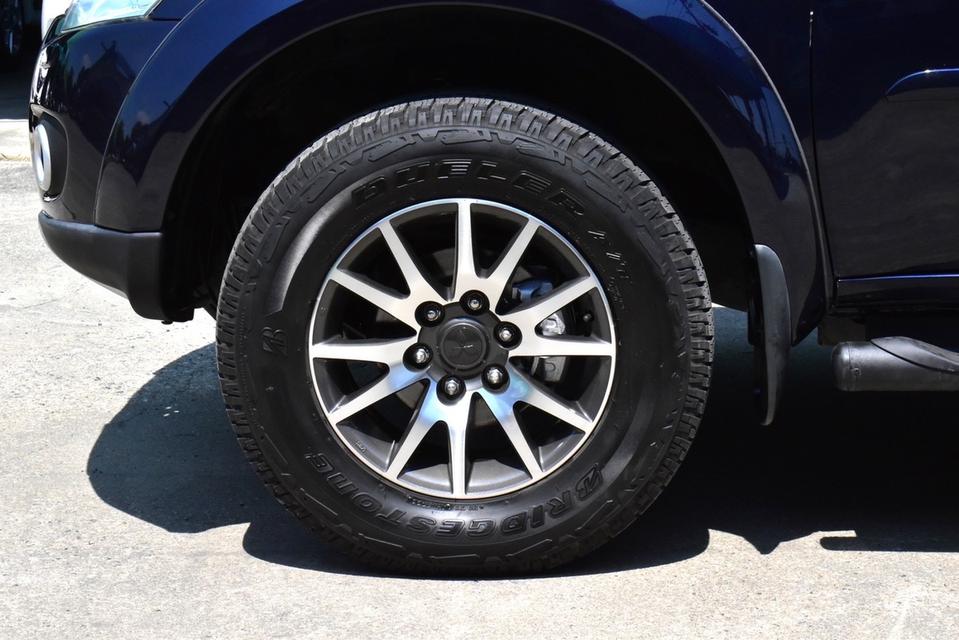 รหัส PB7419 MITSUBISHI PAJERO 3.0V6+LPG 2012 รูปที่ 5