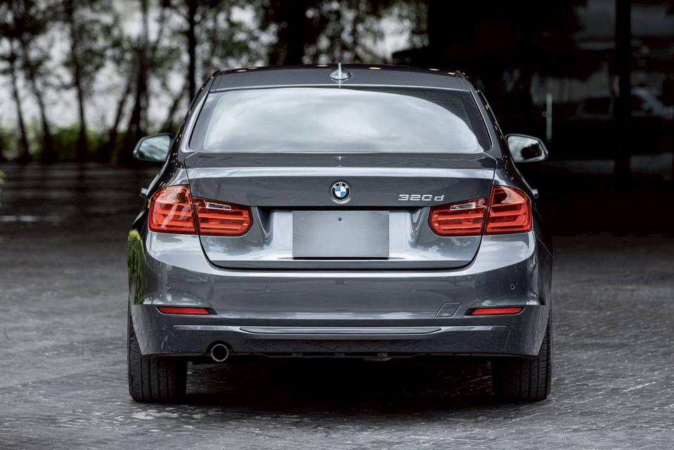  BMW 320d Sport F30 ไมล์ 89,000 กม. โทร.0922639576 เอ๋  16