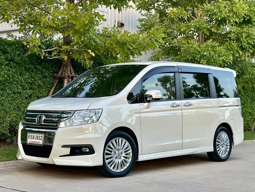HONDA STEPWGN SPADA 2.0 ปี 2013 รถมือเดียว สภาพสวย