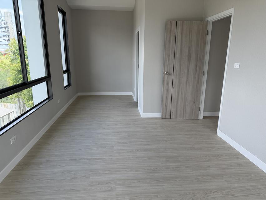 ขายด่วน 5.4 ล้าน 095-5731483 18