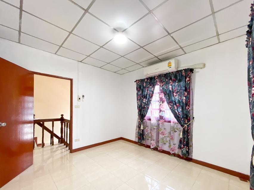 🏡 ขายด่วน! บ้านเดี่ยว 2 ชั้น แปลงมุม หมู่บ้านศราวัณวิลล์ ซอย 12 เนื้อที่ 52 ตร.วา 4 นอน 2 น้ำ จอด 3 คัน ทำเลติด Central แจ้งวัฒนะ เพียง 5.5 ลบ.! 🏡 18