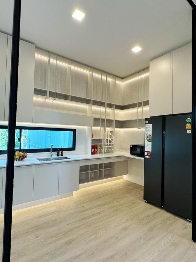 Luxury House For Sale or Rent VIVE Krungthep Kreetha next to Wellington School 7