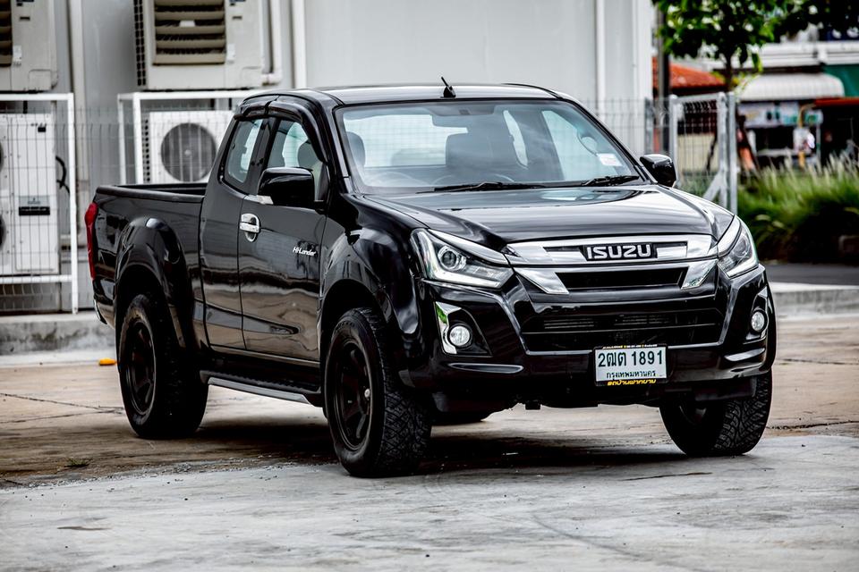 ISUZU D-MAX Hi-lander Cab 1.9 Ddi L ปี 2018 สีดำ มือเดียวป้ายแดง