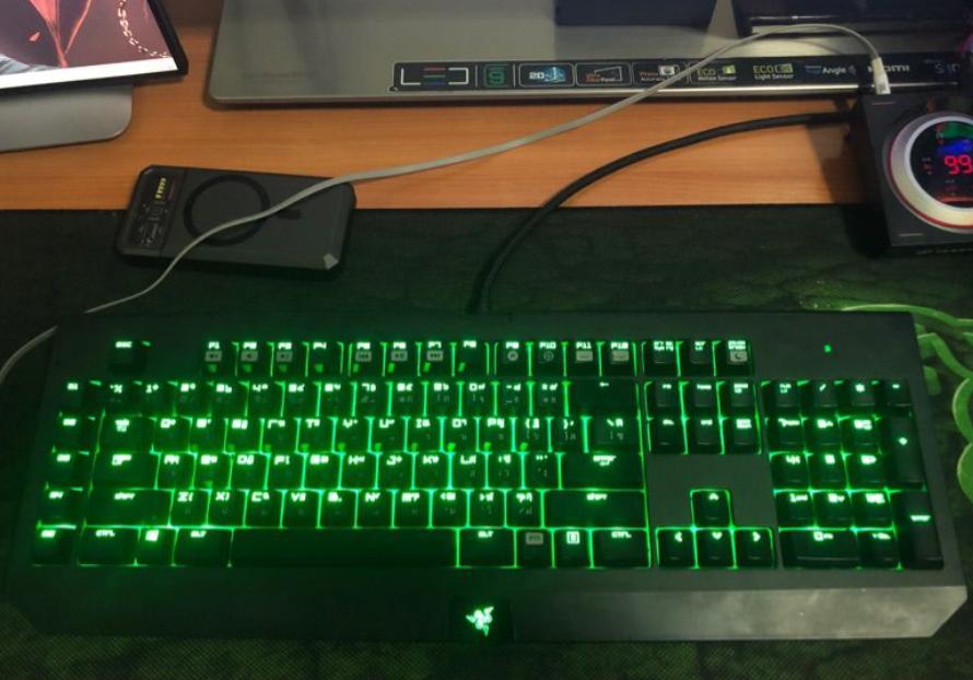 แป้นคีย์บอร์ด Razer Blackwidow 2013