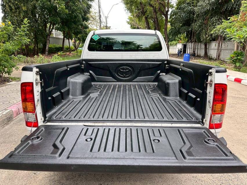 TOYOTA HILUX VIGO 2.7 VVT-i Open Cab เกียร์ M/T สีขาว ปี 2011 10