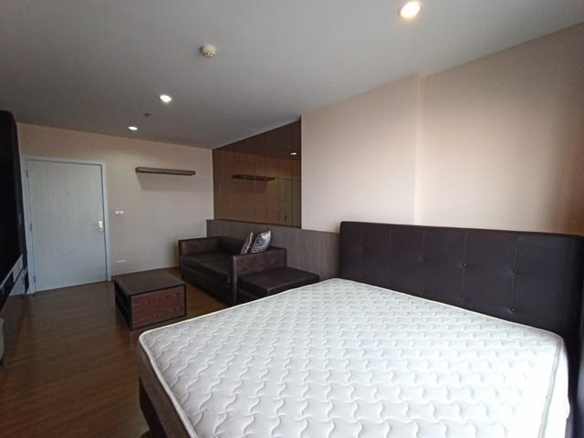 เช่าถูก 9,000 บาท ** สตูดิโอ ** รหัส 180203 ** The Tree Interchange Condo ** ติดรถไฟฟ้า เตาปูน / บางโพ ** 088-398-3835 MR.BOAT 10