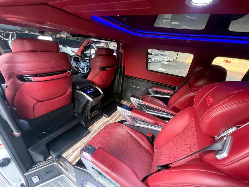 Toyota Hiace 2.8GL ปี25 รูปที่ 14