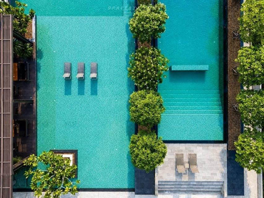 For Sale — 1-Bedroom Condo at Reflection Jomtien Beach Beachfront Condo Unit size: 61 sq.m Floor: 21• High-floor unit Beautiful view Fully furnished 9