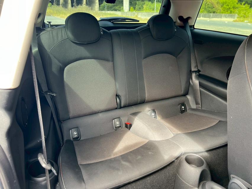 Mini Cooper 1.5 F56 Hatch RHD ปี 2019 รถสวยสภาพดี ไม่เคยชน ไม่เคยทำสี ‼️ 12