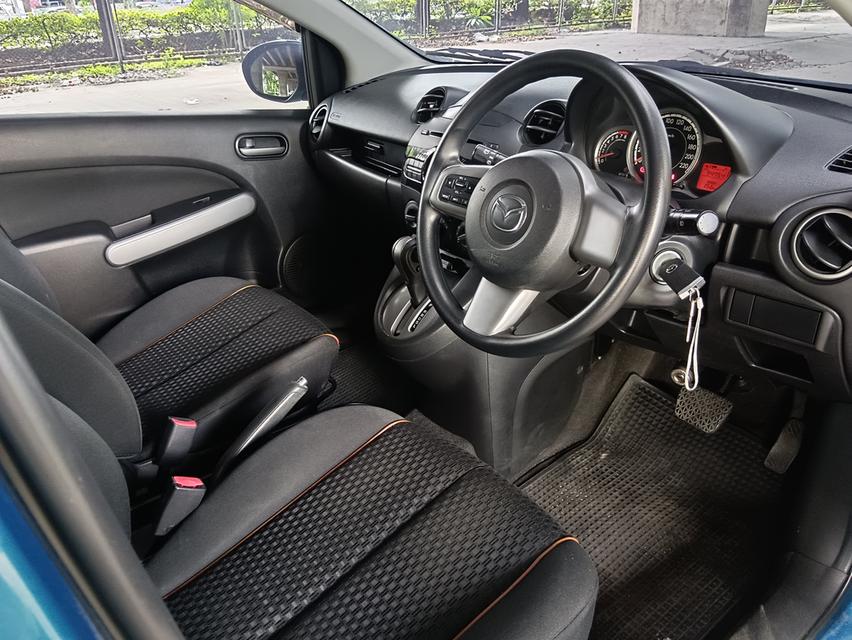 Mazda2 1.5 A/T 2012 13