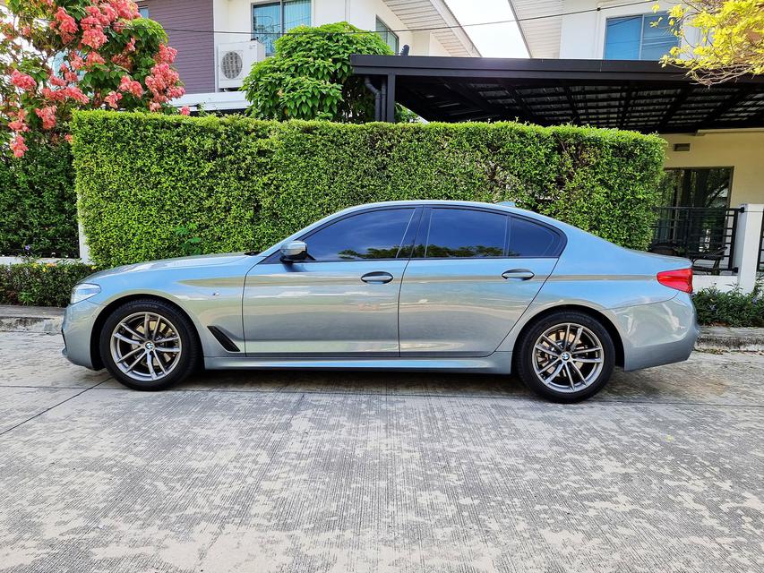 BMW 520d 2.0 G30 M Sport (ปี 2019) 2