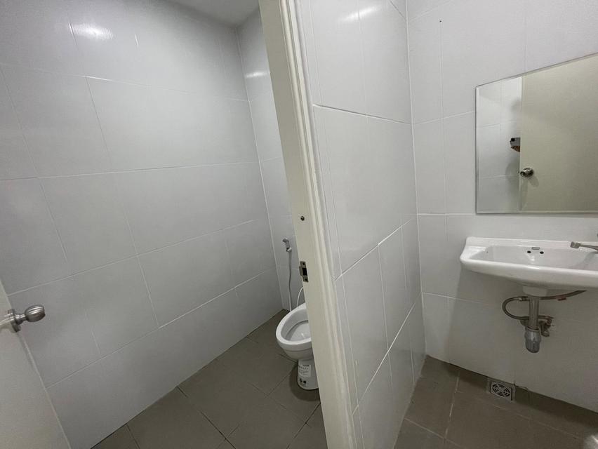 รหัส PNB003 โกดังให้เช่า โรงงานให้เช่า ขนาด 857 ตร.ม. ย่านแจ้งวัฒนะ-เมืองทองธานี อ.ปากเกร็ด จ.นนทบุรี 7