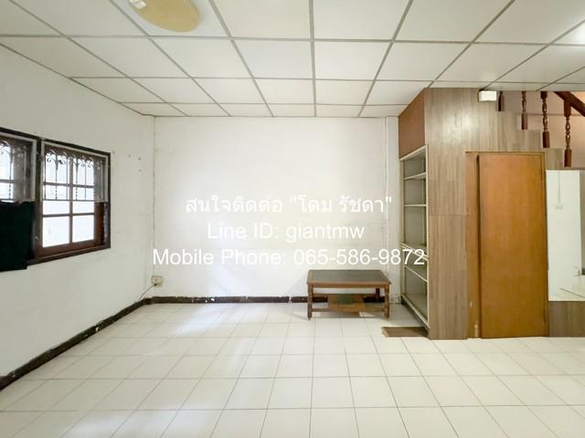 TOWNHOUSE ทาวน์เฮ้าส์ วัชรพล 16 sq.wa 0 ngan 0 Rai 3 Bedroom 1290000 thb ทำเล-ทอง เป็นทาวน์เฮ้าส์พร้อมอยู่ในย่านวัชรพลที