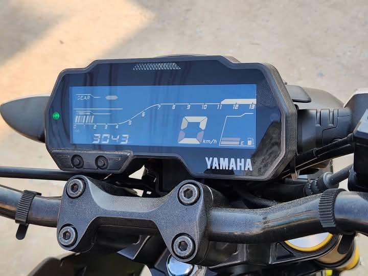 ปล่อยขายด่วน Yamaha MT15 3