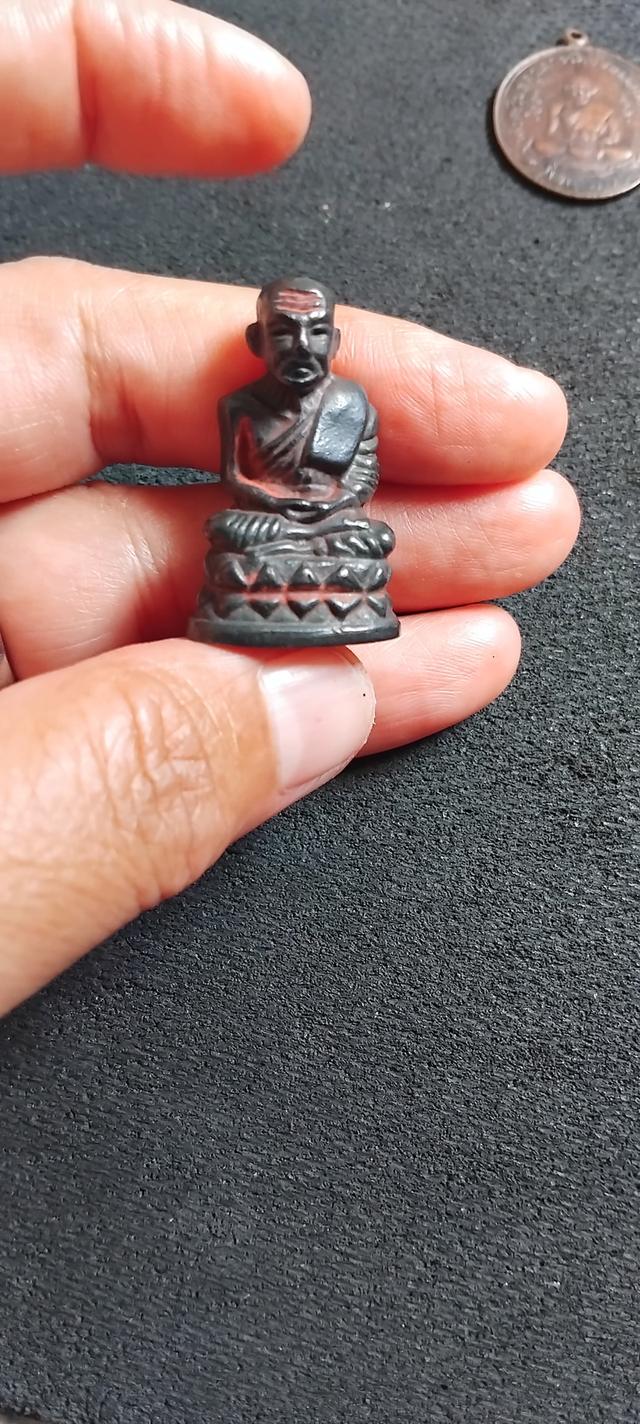 พระปู่ทวดหายากๆ 11