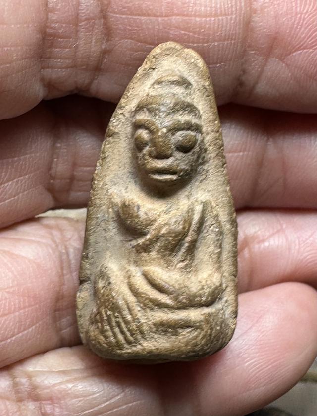 พระเนื้อดิน พระถำ้เสือ