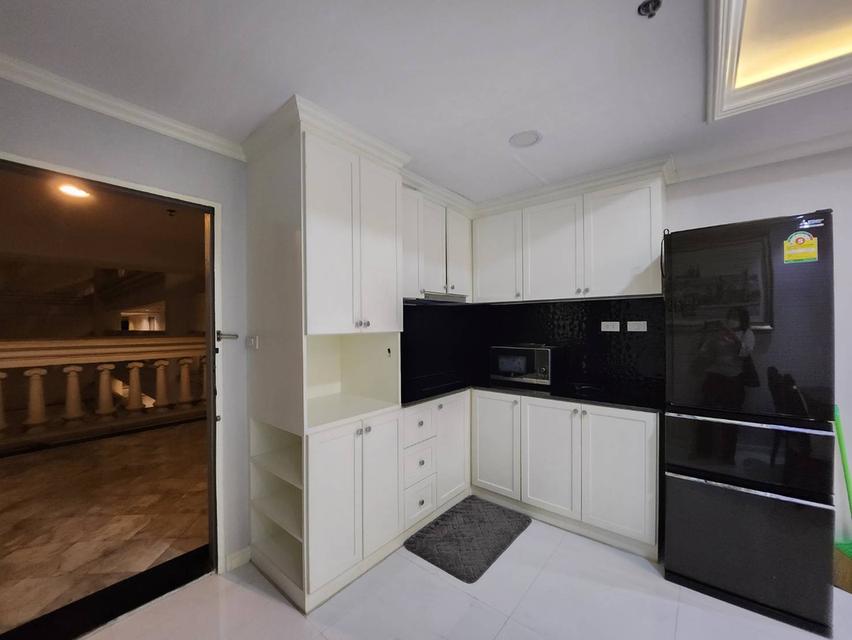 ขาย ณุศา สเตททาวเวอร์ คอนโดมิเนียม สีลม 4