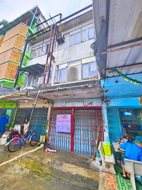 ศาลเจ้าพ่อเสือ รับร้านกัญชา ให้เช่าอาคารโรงแรมรอบด้าน 4ชั้น-ดาดฟ้า พระนคร ถ.ข้าวสาร MRT สามยอด1.5 กม. 4นอน 2น้ำ จอดรถได้