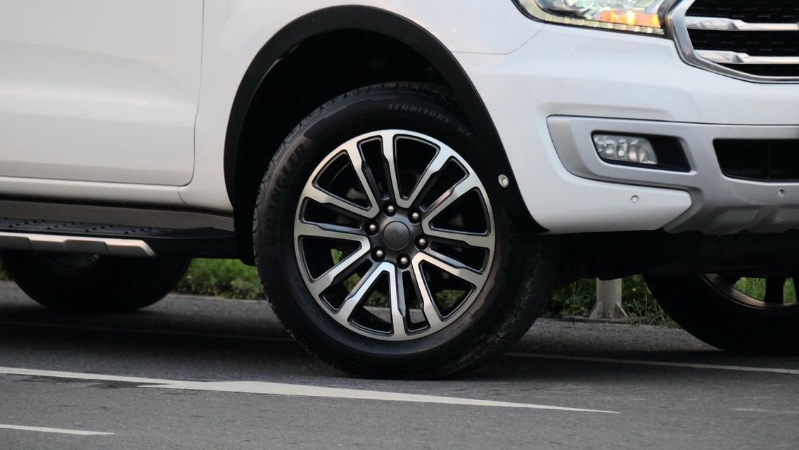(แจ้งรหัสรถ KN1018) FORD EVEREST, 2.0 TURBO TITANIUM PLUS ปี2020 SUNROOF รูปที่ 9