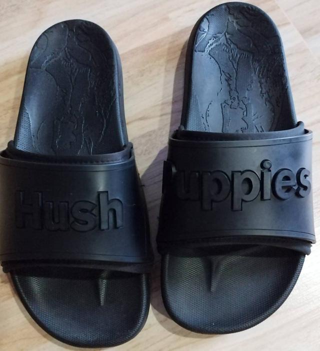 ขายรองเท้าแตะผู้ชายแบบสวมยี่ห้อ Hush Puppies รุ่น HP PHSFQ2420N สีดำ ขนาด 8 สภาพดี มือสอง  1