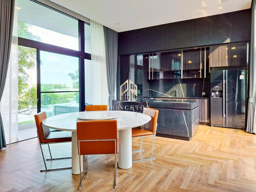 ให้เช่าบ้านหรู นันทวัน พระราม 9 - ศรีนครินทร์ ถนนกรุงเทพกรีฑา ติดโรงเรียน นานาชาติ Wellington 8