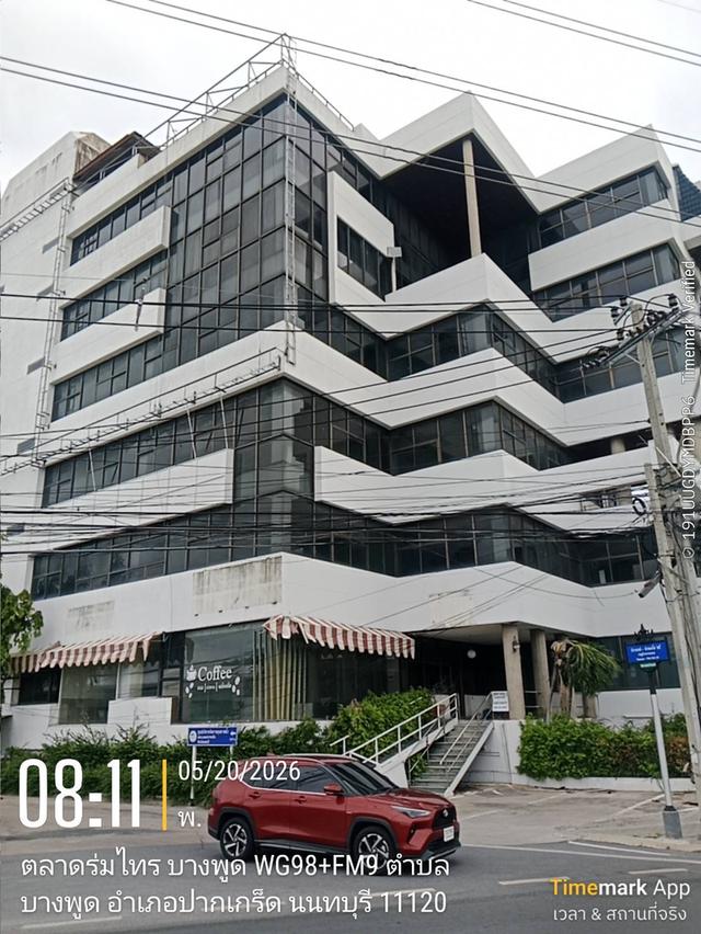 ขายอาคารสำนักงานขนาดใหญ่ 6 ชั้นพื้นที่ใช้สอยราว 3000 ตารางเมตรขึ้นริมถนนใหญ่ ติวานนท์-ปากเกร็ด 25 ขนาด 6 ชั้นทำโชว์รูมขนาดใหญ่ บริษัทขนาดกลางใหญ่ได้ 8