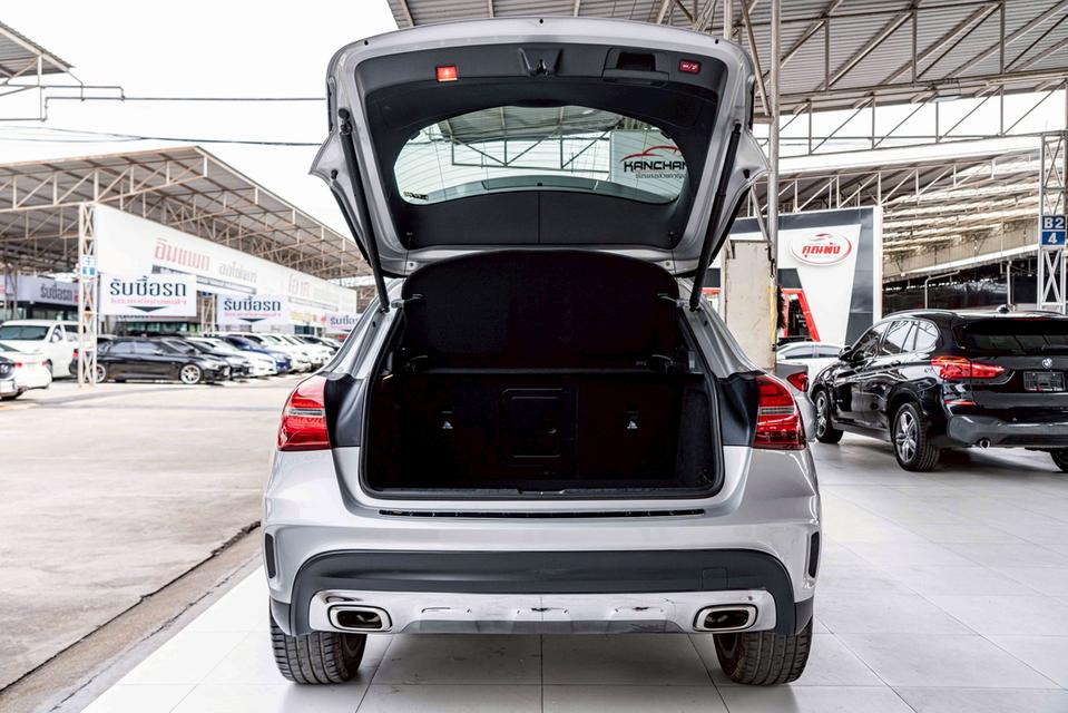 รหัสรถ NP891 BENZ GLA250 AMG FACELIFT 2019 9