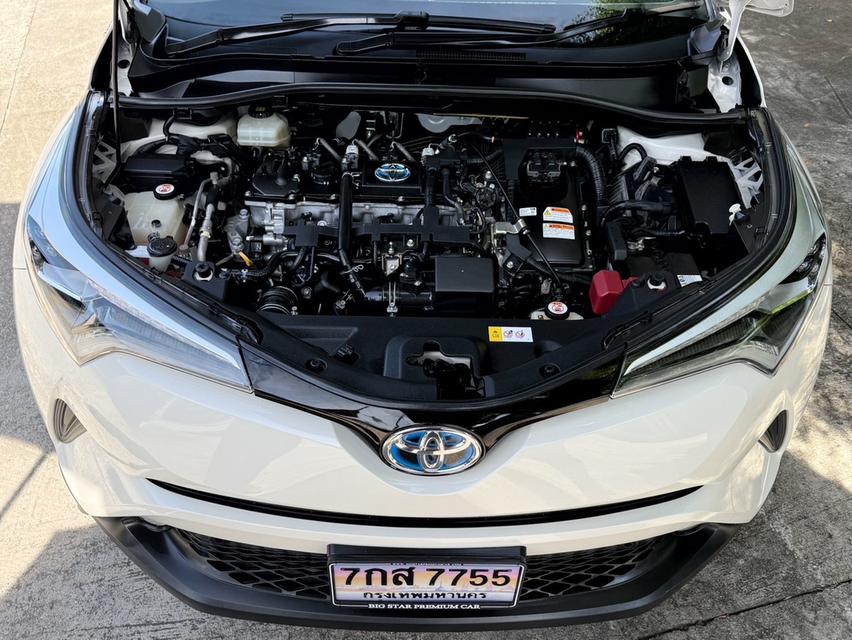 2019 TOYOTA CHR HV รถมือเดียวออกป้ายแดง รถวิ่งน้อย เข้าศูนย์ตามระยะ รถไม่เคยมีอุบัติเหตุครับ 15