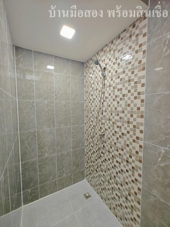 หมู่บ้านชมฟ้า-วรางกูล คลอง2 13