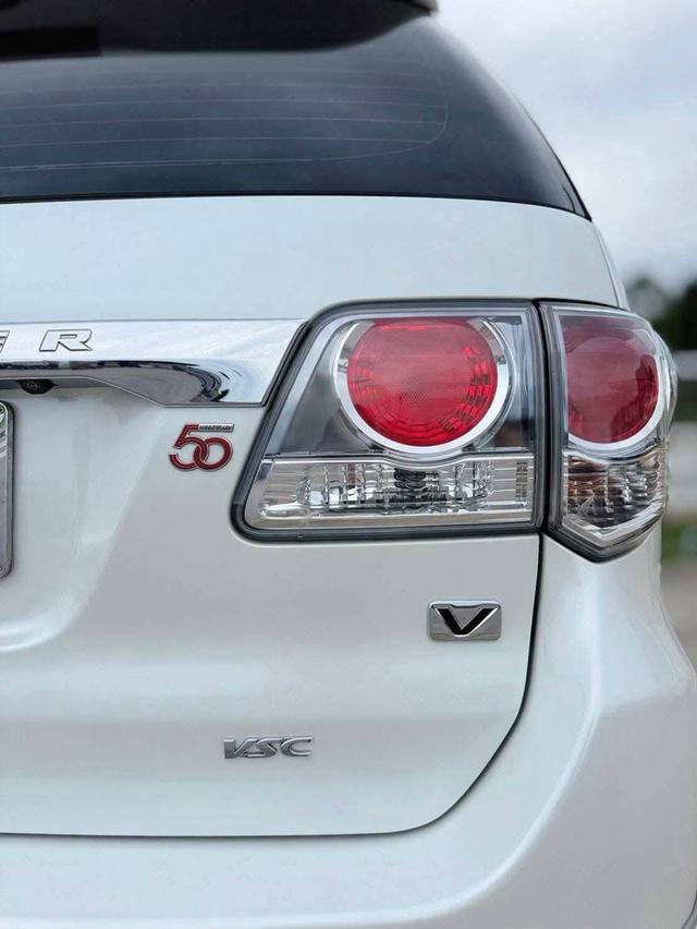 #TOYOTA #FORTUNER 3.0 V 2WD ปี 2012 จดทะเบียน 2013 🔥❤️ รุ่นพิเศษฉลอง 50 ปีโตโยต้า ❤️SUV 7 ที่นั่ง เครื่องดีเซล 3.0 ขับ 2 รุ่น V รูปที่ 6