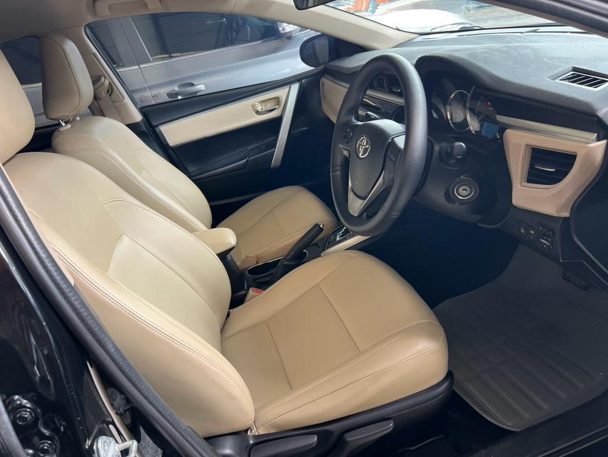 Toyota Corolla Altis 1.6 CNG ปี 2015 รถสวยพร้อมใช้ ล่มพร้อม ขายสดครับ รูปที่ 12