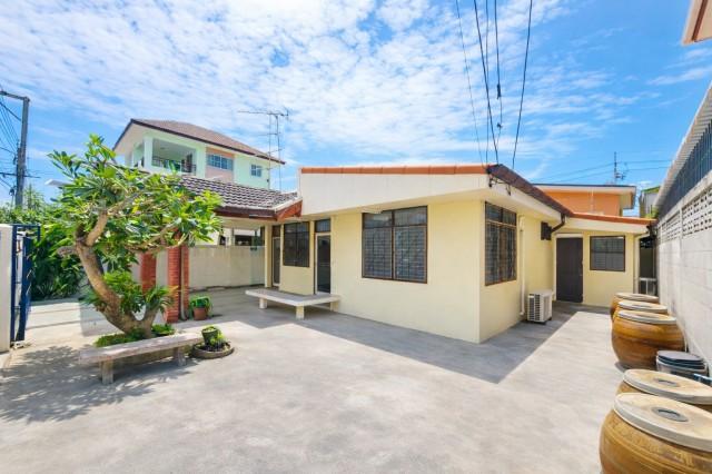 บ้านเดี่ยวชั้นเดียว 3 นอน 2 น้ำ 54ตร.ว.นวมินทร์93-99 ใกล้ฟู้ดแลนด์ นวมินทร์ 700 ม. 220 ตร.ม.ชอคโกแลต วิลล์ 1.5 กม. 3
