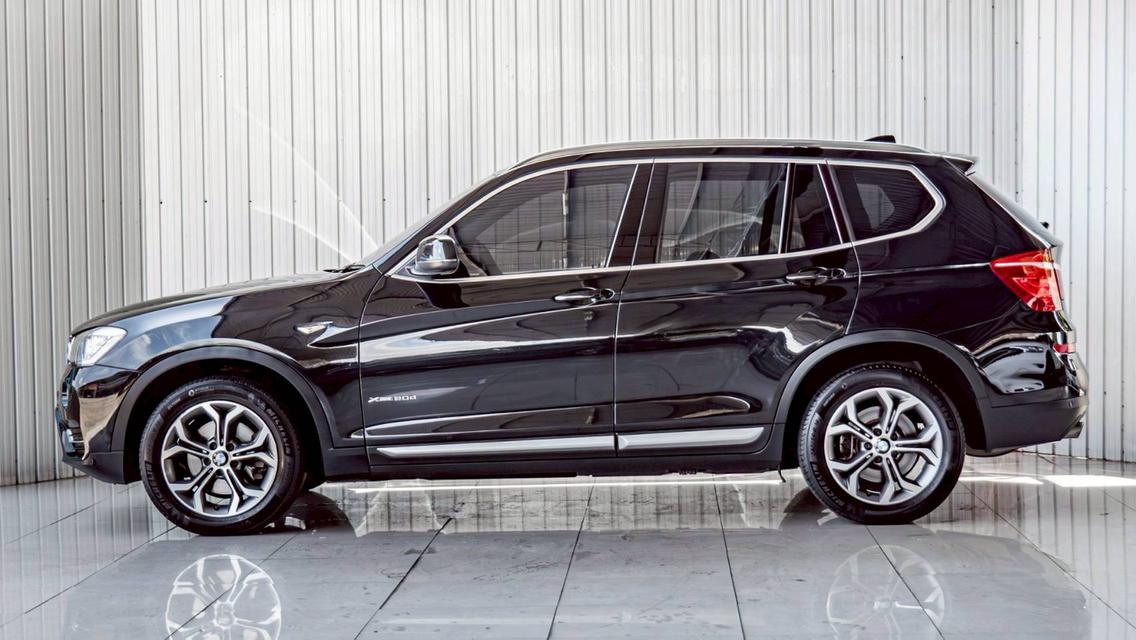 BMW X3 2.0d HIGHLINE ปี 2015 สีดำ โฉม F25 ปี10-18 รูปที่ 8