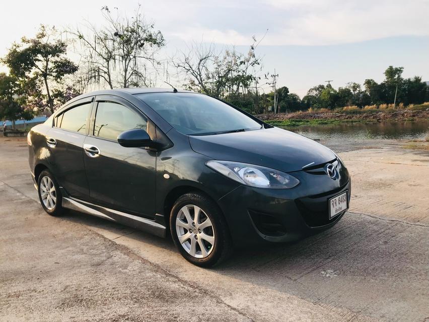 Mazda2 ปี2012 รถเก๋ง 4ประตู