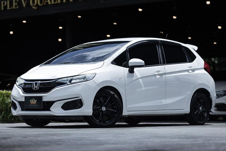 Honda jazz 1.5V auto ไมล์ 60,xxx km