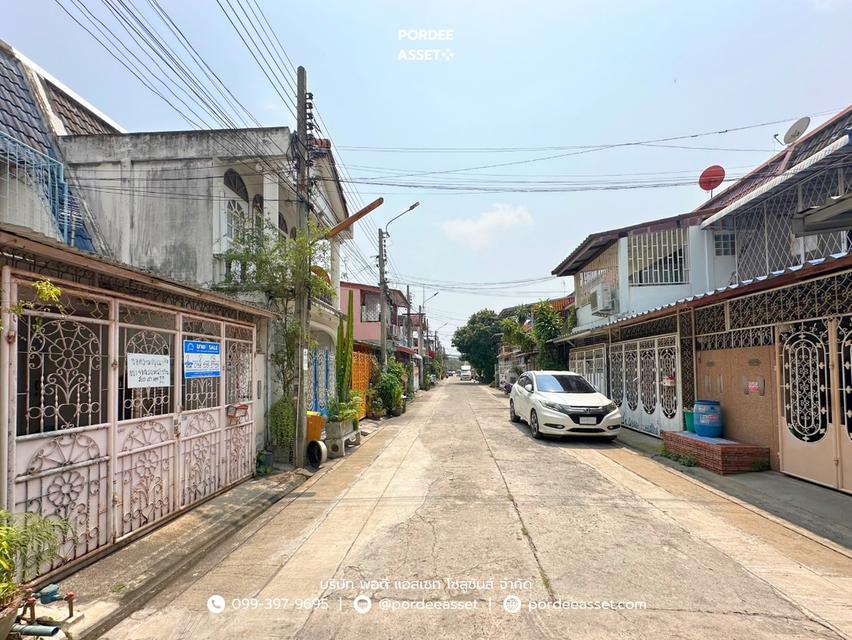 ทาวน์เฮ้าส์ หมู่บ้านพันธ์ศักดิ์ บรมราชชนนี15 - จรัญสนิทวงศ์45 หลังเซ็นทรัลปิ่นเกล้า อรุณอัมรินทร์ บางกอกน้อย 20