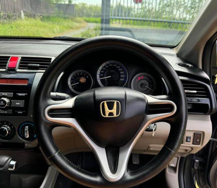 ขาย Honda City มือสองสภาพใหม่ 8